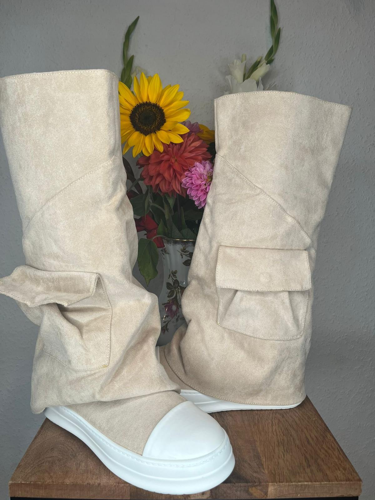 Beige Canvas Stiefel