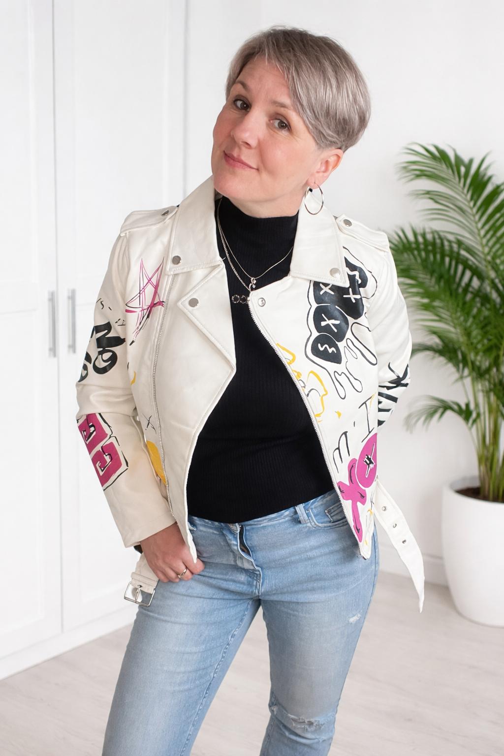 Damen Bikerjacke mit Graffiti-Print